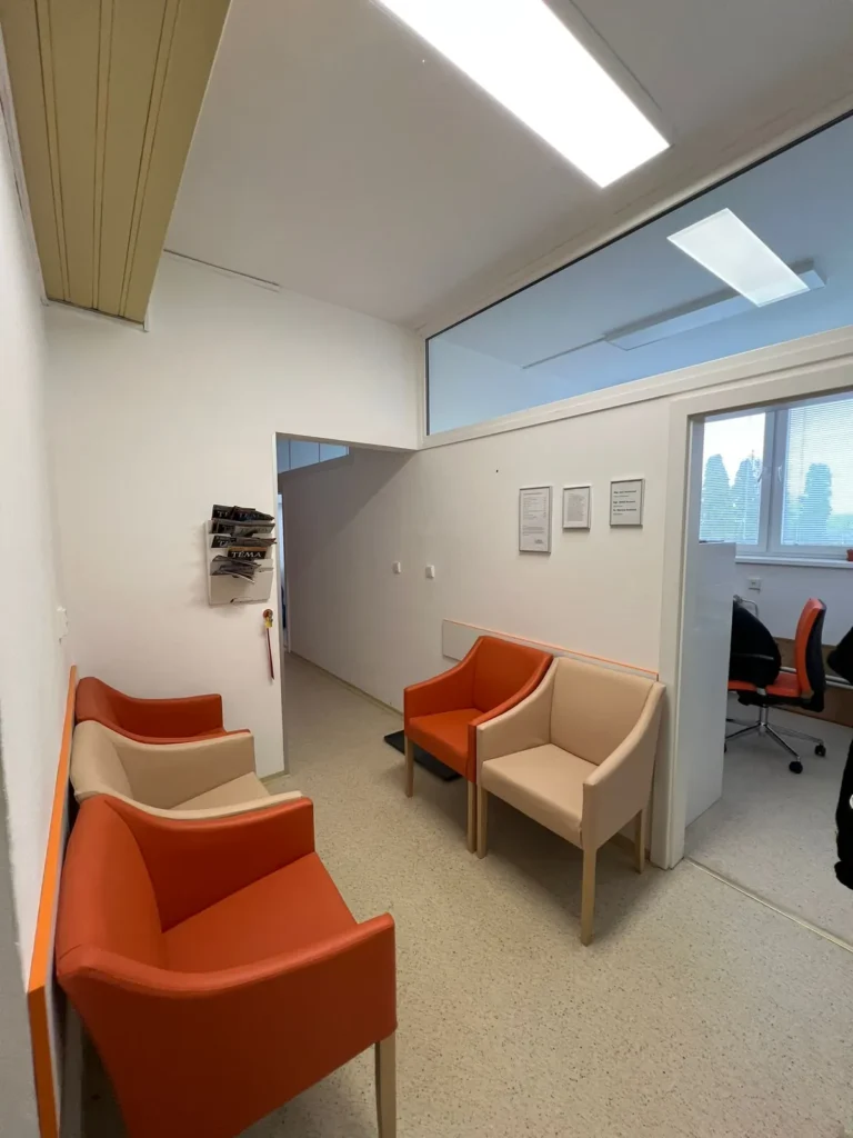 Čekárna – J&J Rehab, rehabilitace Ostrava
