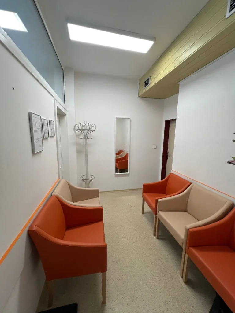 Čekárna – J&J Rehab, rehabilitace Ostrava